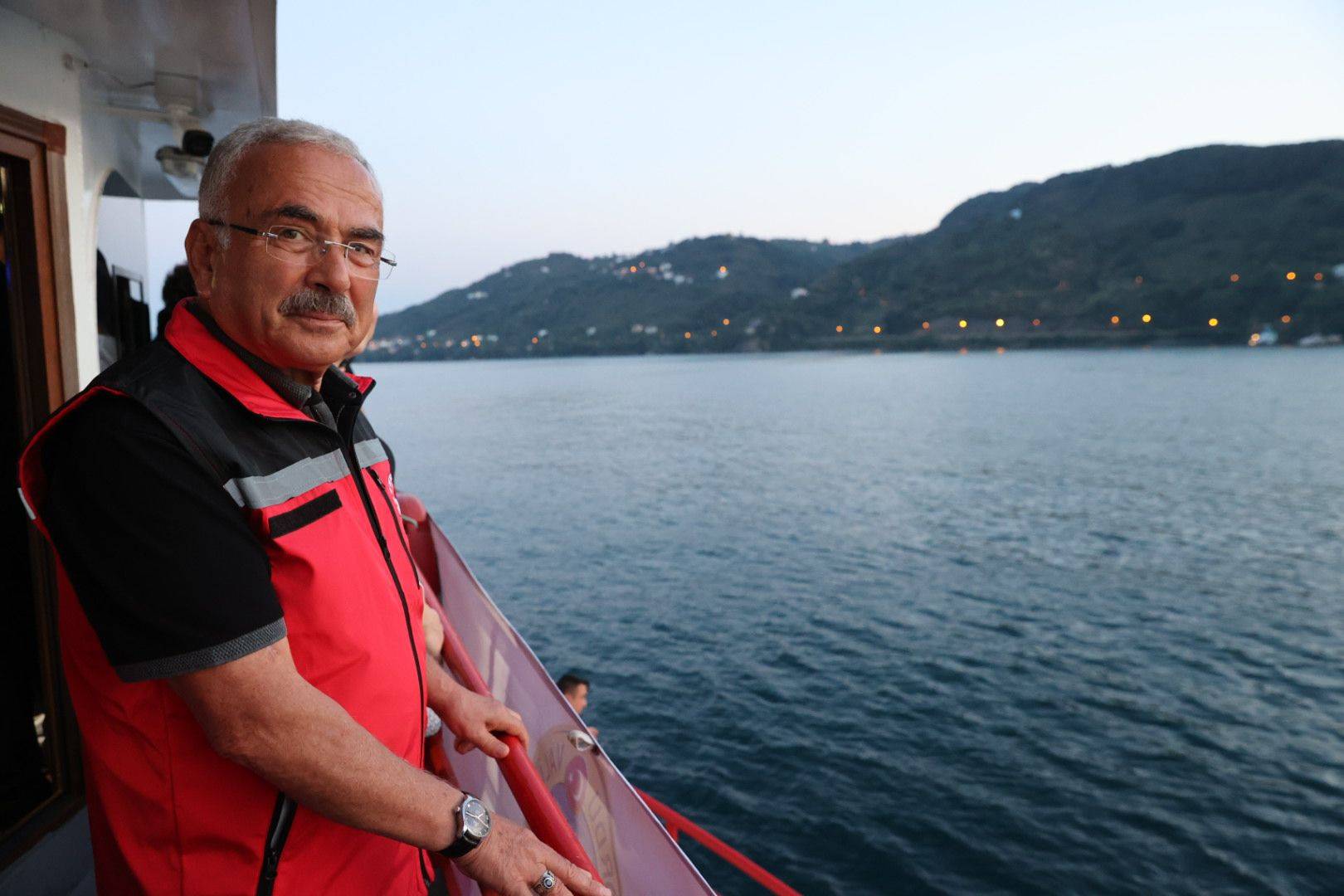 BAŞKAN GÜLER: “YENİ AV SEZONUNUN TÜM BALIKÇI KARDEŞLERİMİZE VE İLİMİZE HAYIRLI VE BEREKETLİ OLSUN”